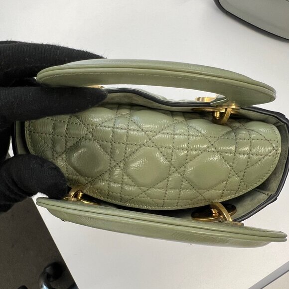 Christian Dior Green Crinkled Patent Cannage Lucky Badges My Lady Dior Bag - Picture 12 of 12